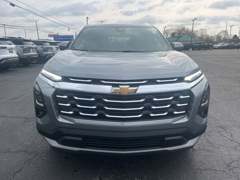New 2026 Chevrolet Equinox LT w/ Convenience Package II FWD image 11
