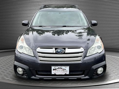 Used 2013 Subaru Outback 2.5i Premium w/ All-Weather Pkg AWD/4WD image 2