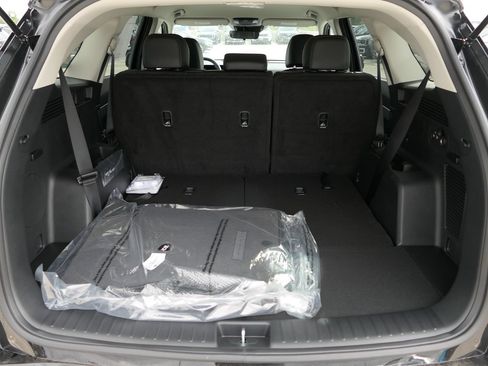 New 2026 Kia Sorento S FWD image 22