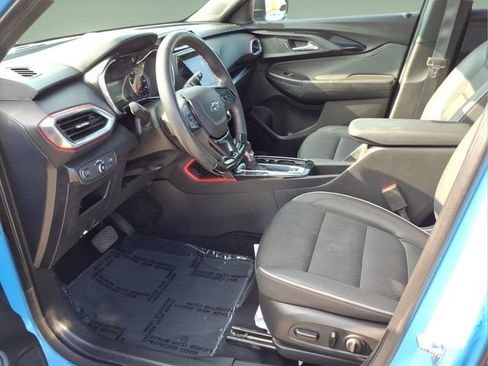 Used 2023 Chevrolet TrailBlazer RS w/ Sun and Liftgate Package AWD/4WD image 11
