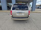 Used 2009 Chrysler Town & Country Limited w/ Trailer Tow Group image 4
