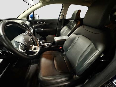 Used 2023 Kia Sportage EX image 22