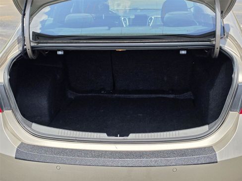 Used 2024 Chevrolet Malibu LT FWD image 29