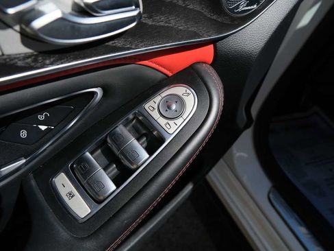 Used 2016 Mercedes-Benz C 63 AMG S image 19