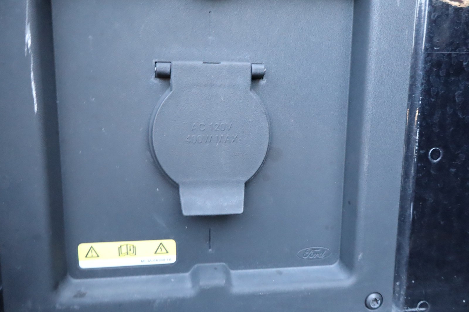 Used 2023 Ford F150 XLT w/ Equipment Group 302A High AWD/4WD image 40