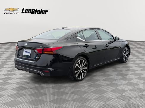 Used 2022 Nissan Altima 2.5 SR image 5