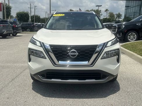 Certified 2023 Nissan Rogue SL FWD image 3