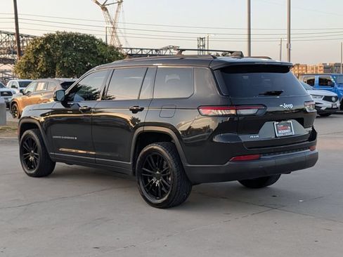 Used 2023 Jeep Grand Cherokee L Limited AWD/4WD image 7