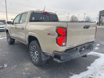 Used 2023 Chevrolet Colorado Z71 w/ Z71 Convenience Package 2