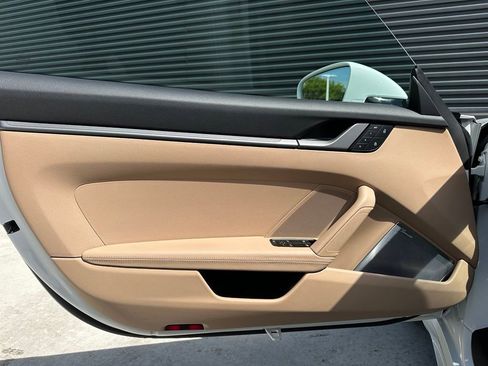 Certified 2024 Porsche 911 Carrera T RWD image 18