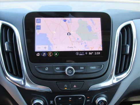 Used 2024 Chevrolet Equinox LT image 24