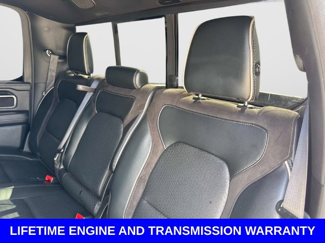 Used 2022 RAM 1500 Laramie w/ Sport Appearance Package AWD/4WD image 14