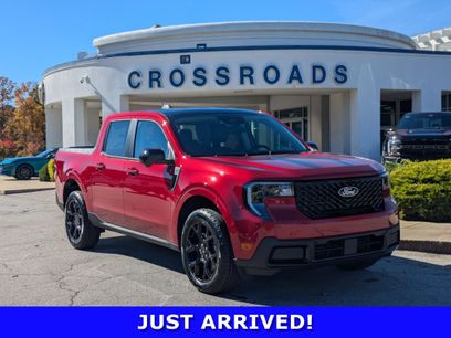 New 2025 Ford Maverick Lariat w/ Black Appearance Package