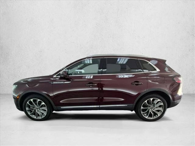 Used 2022 Lincoln Nautilus Reserve w/ Equipment Group 201A AWD/4WD image 9