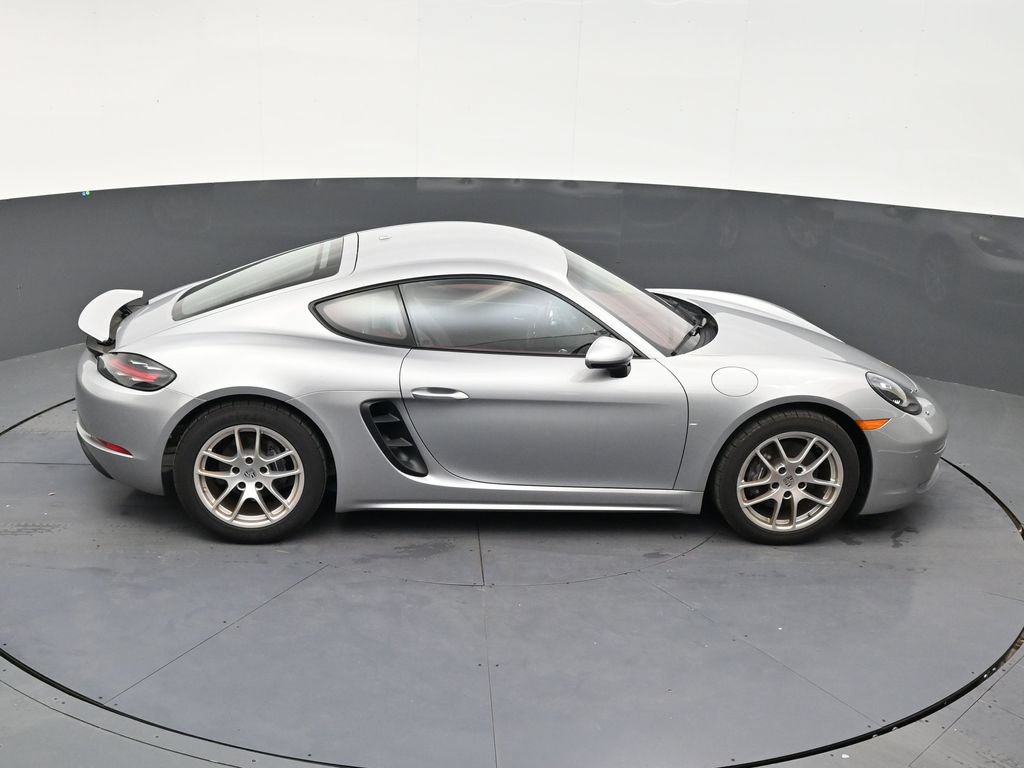 Used 2024 Porsche 718 Cayman RWD image 16