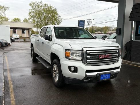 Used 2016 GMC Canyon SLT AWD/4WD image 10