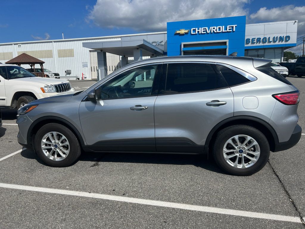 Used 2021 Ford Escape SE w/ Convenience Package AWD/4WD image 7