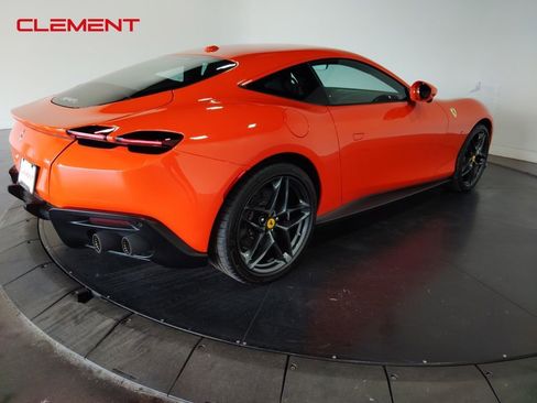 Used 2024 Ferrari Roma image 5