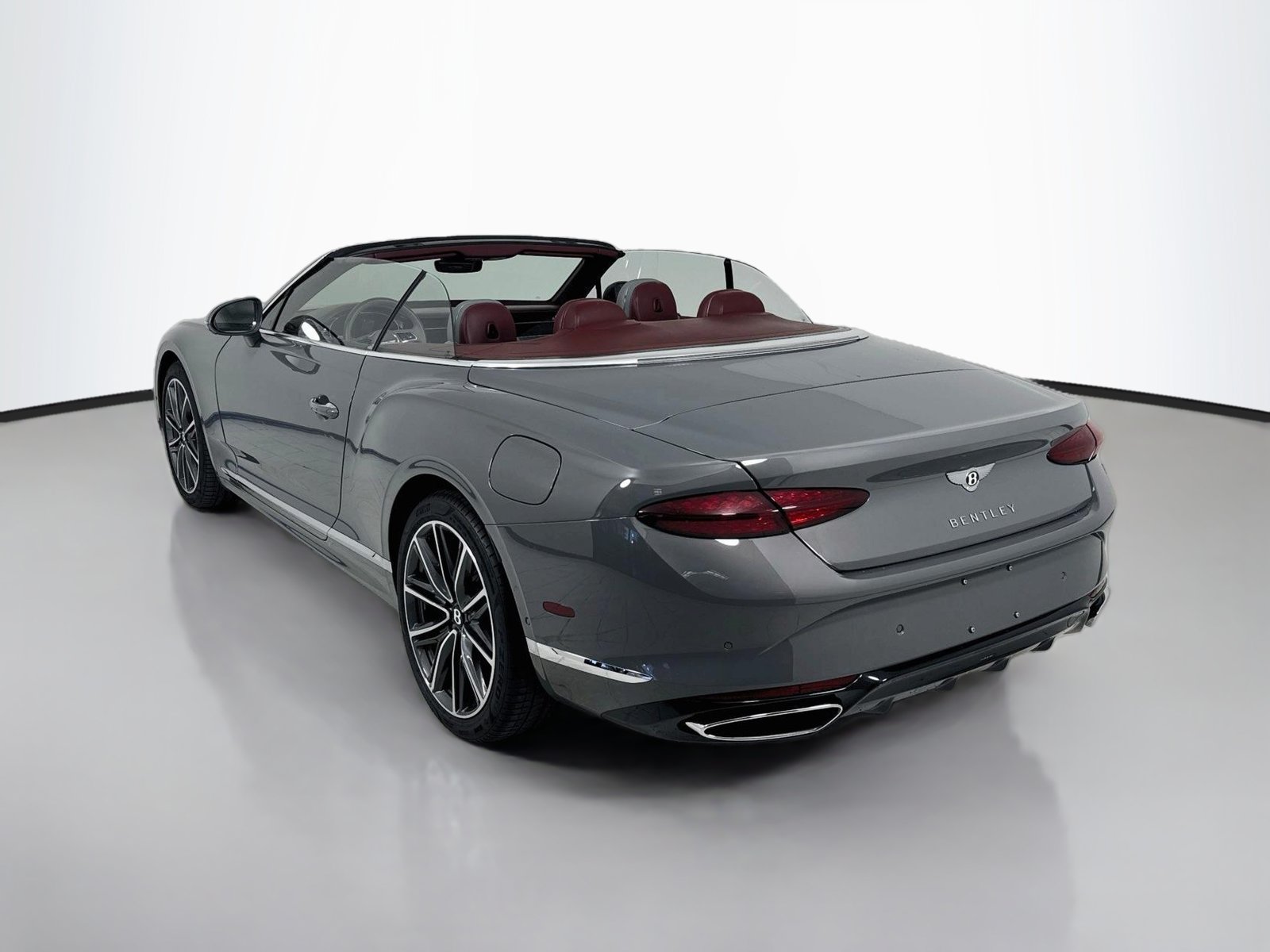 Certified 2026 Bentley Continental GT AWD/4WD image 4