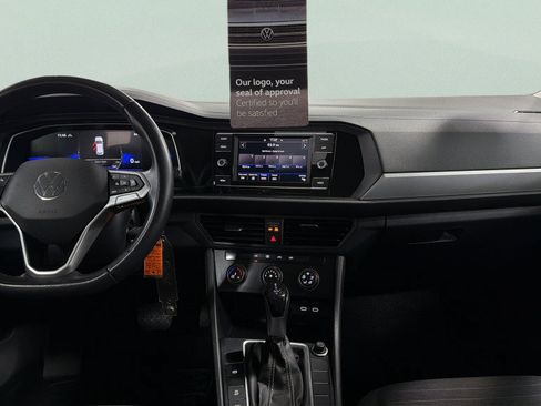 Certified 2024 Volkswagen Jetta S FWD image 36