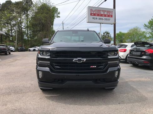 Used 2017 Chevrolet Silverado 1500 LTZ Z71 w/ LTZ Plus Package image 7