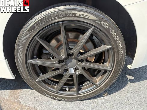 Used 2017 BMW 330i xDrive Sedan AWD/4WD image 36
