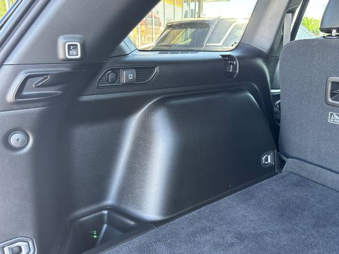 Used 2025 Jeep Grand Cherokee Limited w/ Black Appearance Package AWD/4WD image 20