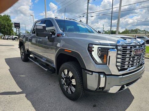 New 2026 GMC Sierra 2500 Denali w/ Denali Reserve Package AWD/4WD image 7