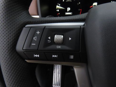 New 2025 Mitsubishi Outlander SEL image 11