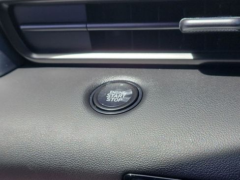 Used 2025 Hyundai Elantra Sport FWD image 25