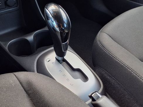 Used 2021 Chevrolet Spark LT image 18