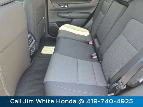 Used 2024 Honda CR-V EX image 17