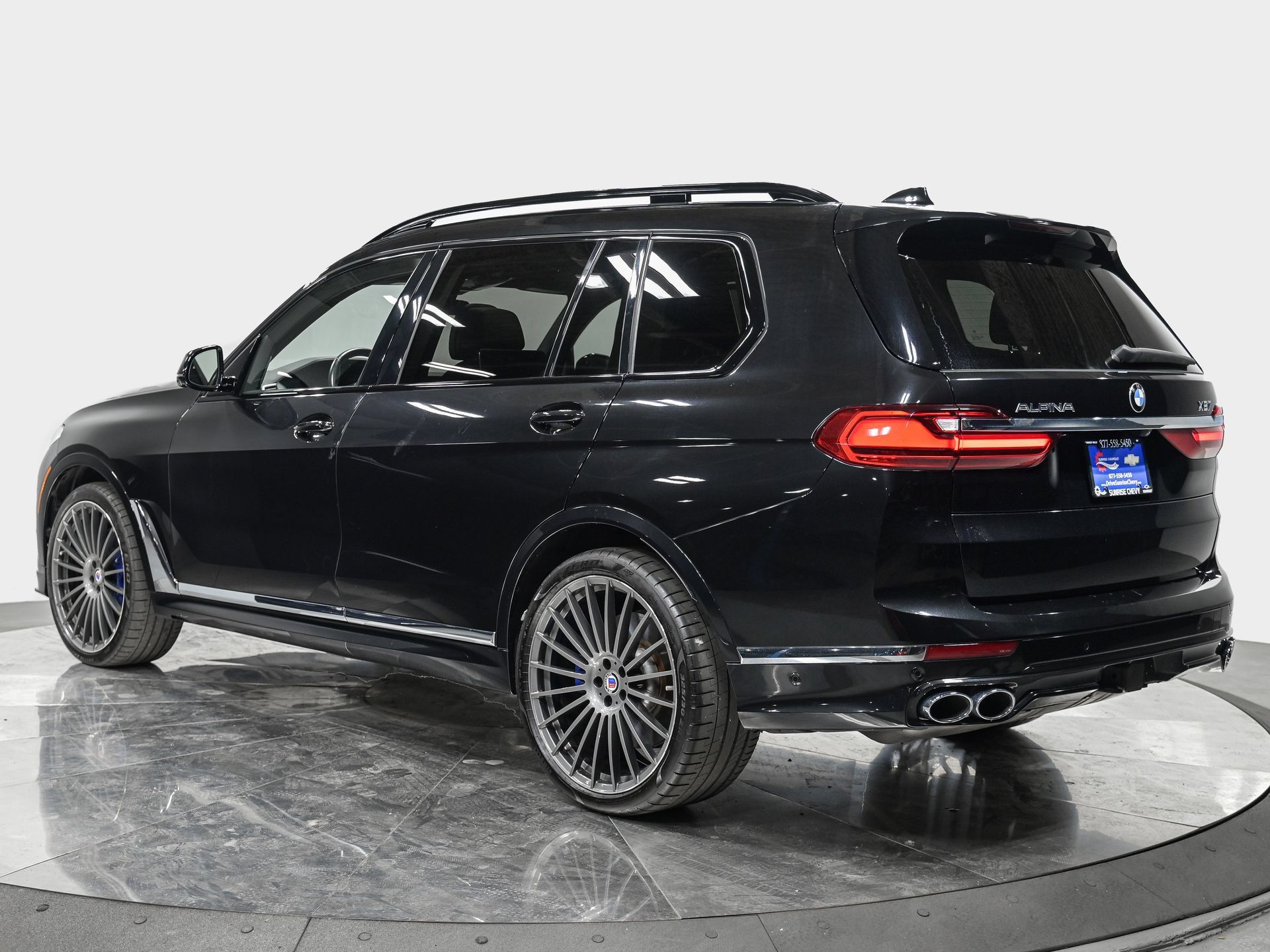 Used 2022 BMW ALPINA XB7 AWD/4WD image 4