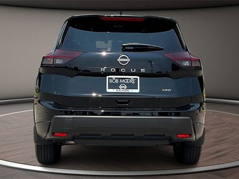 New 2026 Nissan Rogue S image 4