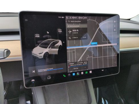 Used 2021 Tesla Model Y Long Range AWD/4WD image 14