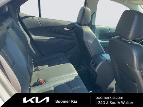 Used 2022 Chevrolet Equinox Premier FWD image 12