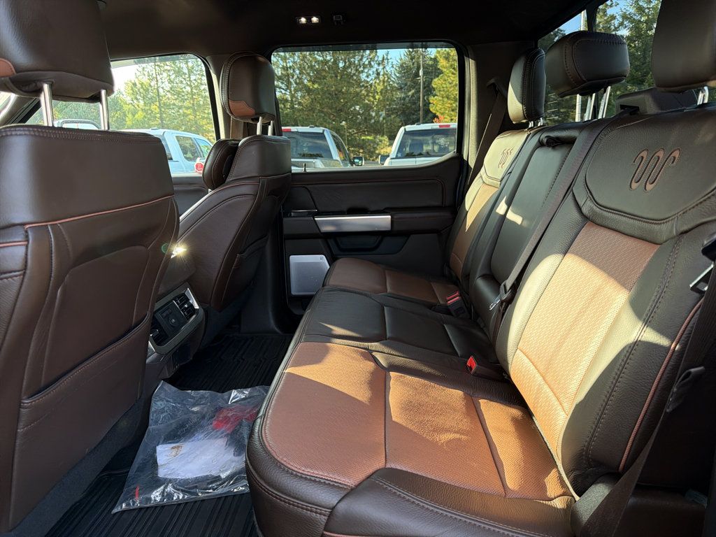 Used 2025 Ford F350 King Ranch AWD/4WD image 13