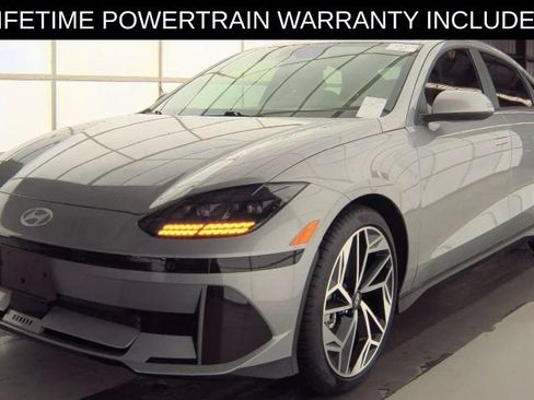 Used 2024 Hyundai Ioniq 6 SEL RWD image 3