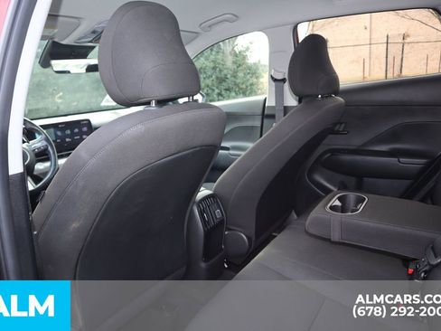 Used 2025 Hyundai Kona SEL image 18