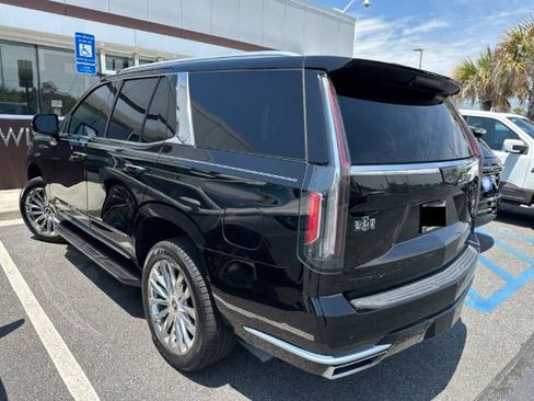 Used 2021 Cadillac Escalade Premium Luxury RWD image 5