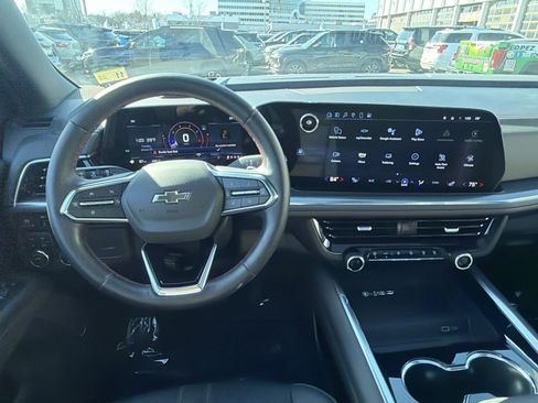 Used 2025 Chevrolet Tahoe RST w/ Comfort Package image 16