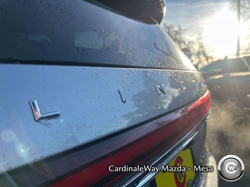 Used 2022 Lincoln Aviator Reserve w/ Equipment Group 201A image 9