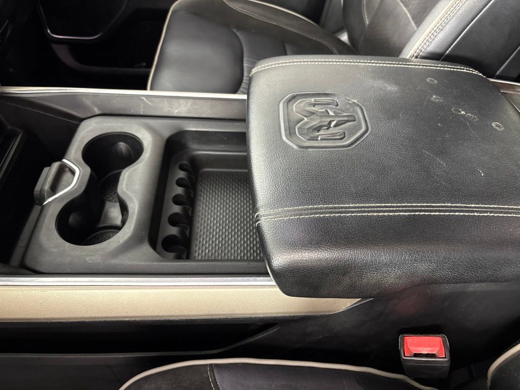 Used 2021 RAM 1500 Laramie RWD image 48