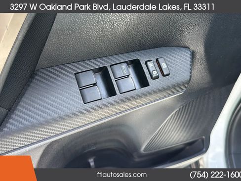 Used 2013 Toyota RAV4 XLE FWD image 18