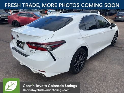 Used 2023 Toyota Camry SE image 7