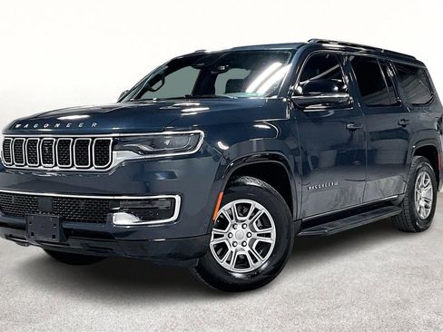 Used 2023 Jeep Wagoneer 4WD w/ Convenience Group I image 14