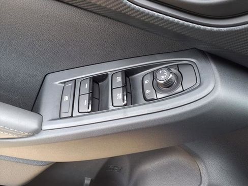 New 2025 Subaru Crosstrek 2.0i Premium image 15