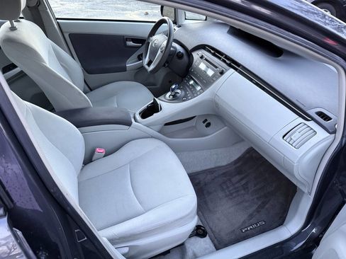 Used 2010 Toyota Prius Three image 14