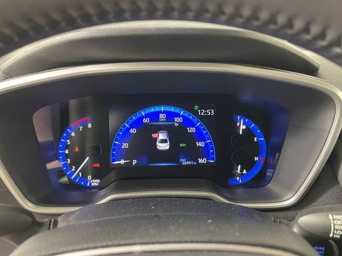 Used 2022 Toyota Corolla XLE FWD image 5