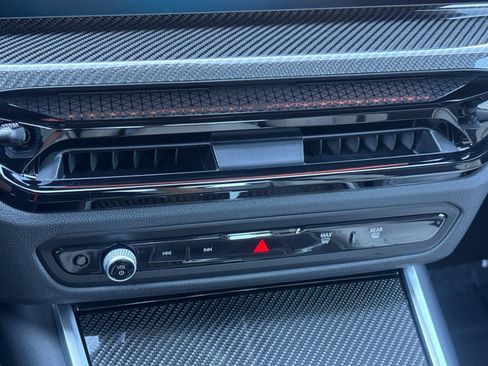 Used 2025 BMW M3 Sedan w/ Executive Package image 18
